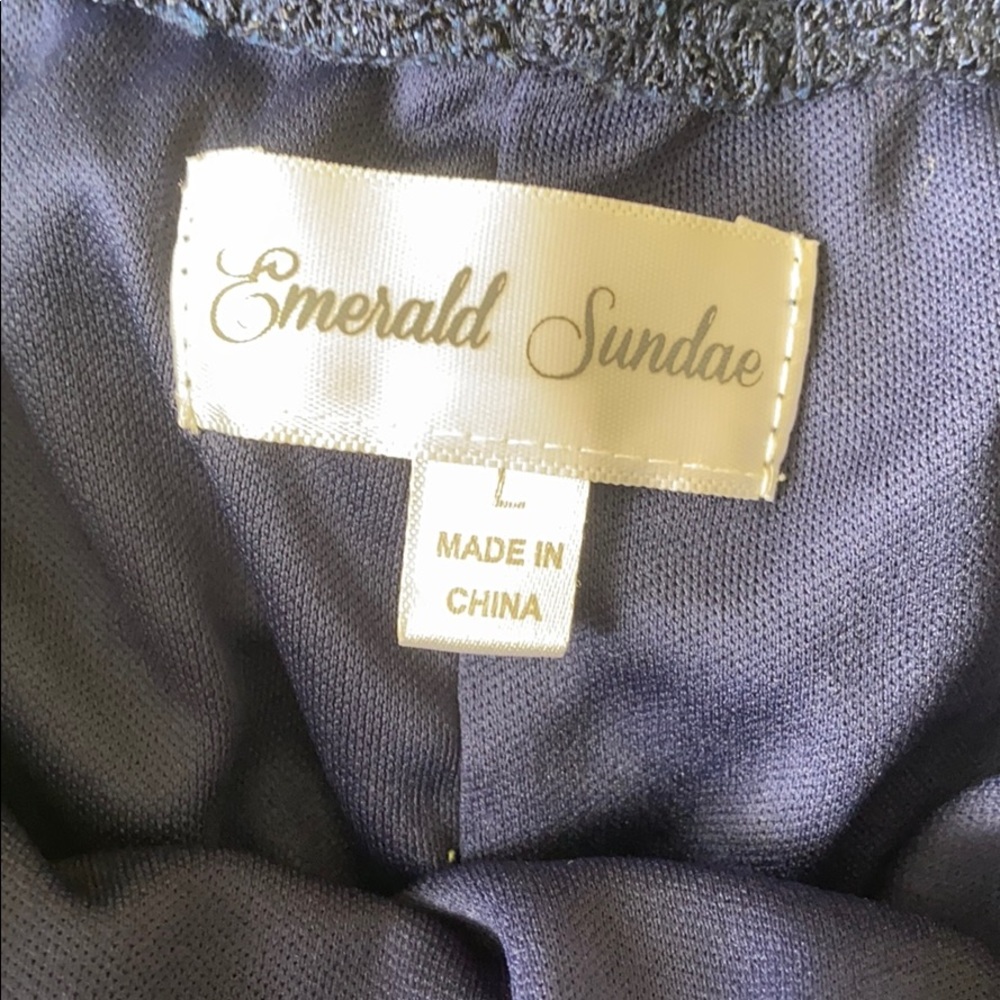 Dress night out - Picture 3 of 3